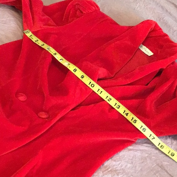 Vintage Red Robe🔥 - Picture 6 of 9